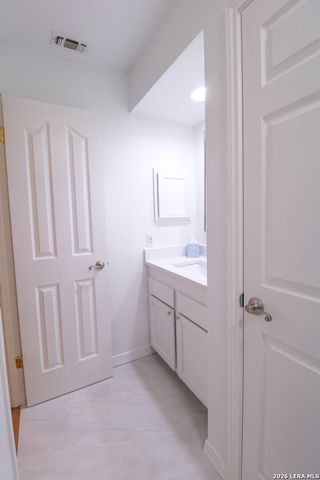 13018 Heimer Rd Apt 210, San Antonio, TX 78216