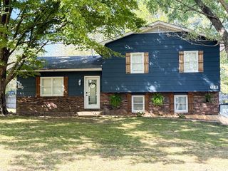 613 Spencer Lane, Willow Springs, MO 65793