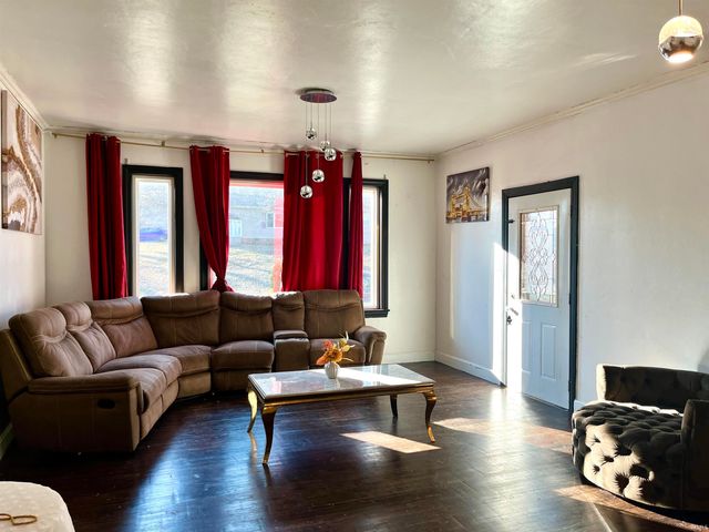 507 N Geiger Street, Huntingburg, IN 47542