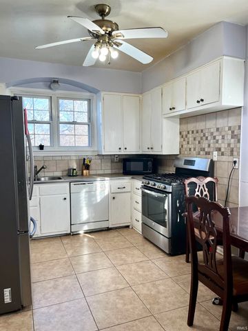 507 N Geiger Street, Huntingburg, IN 47542