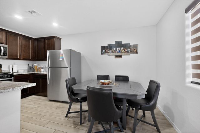 1702 Adelaide Lane, Belen, NM 87002