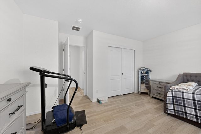 1702 Adelaide Lane, Belen, NM 87002