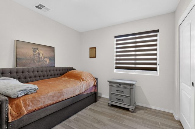 1702 Adelaide Lane, Belen, NM 87002