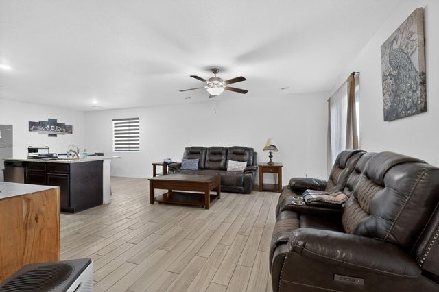 1702 Adelaide Lane, Belen, NM 87002