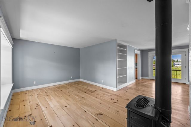 9155 S 19th Avenue, Bozeman, MT 59718