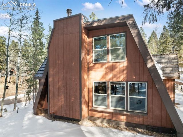 2619 Sunnywood Avenue, Woodland Park, CO 80863