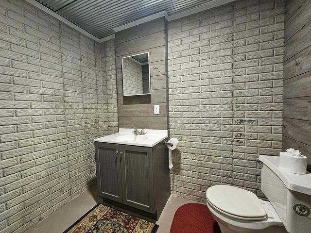 213632 COZY LANE, Stratford, WI 54484