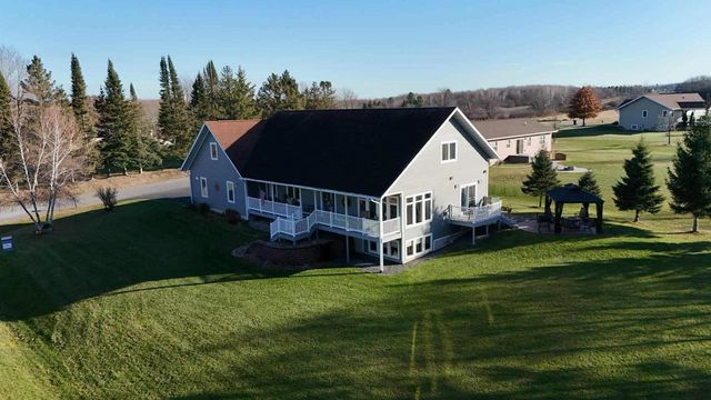 213632 COZY LANE, Stratford, WI 54484