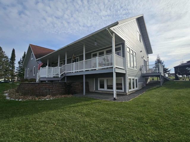 213632 COZY LANE, Stratford, WI 54484