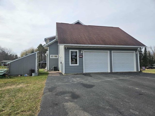 213632 COZY LANE, Stratford, WI 54484