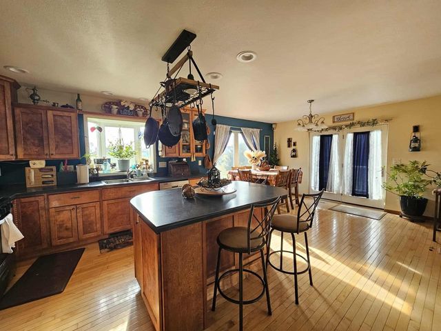 213632 COZY LANE, Stratford, WI 54484