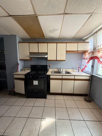 357 S ROSEWOOD Avenue, Kankakee, IL 60901