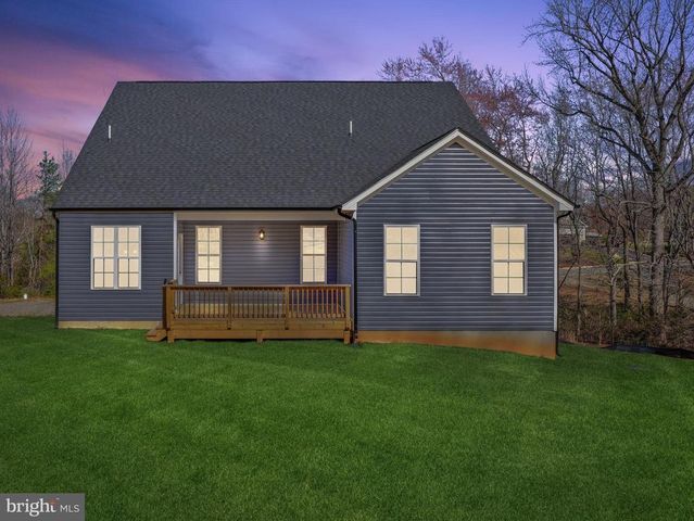 155 SECLUSION SHORES DR, Mineral, VA 23117