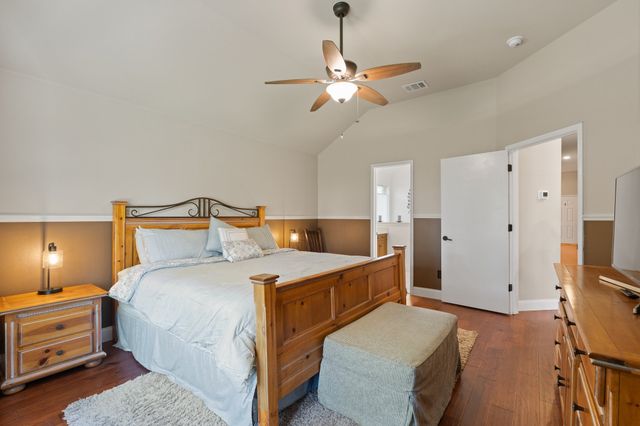 8436 Hawks Nest Drive, Fort Worth, TX 76131