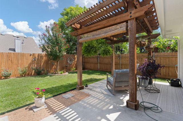8436 Hawks Nest Drive, Fort Worth, TX 76131