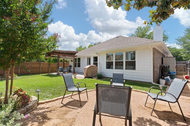 8436 Hawks Nest Drive, Fort Worth, TX 76131