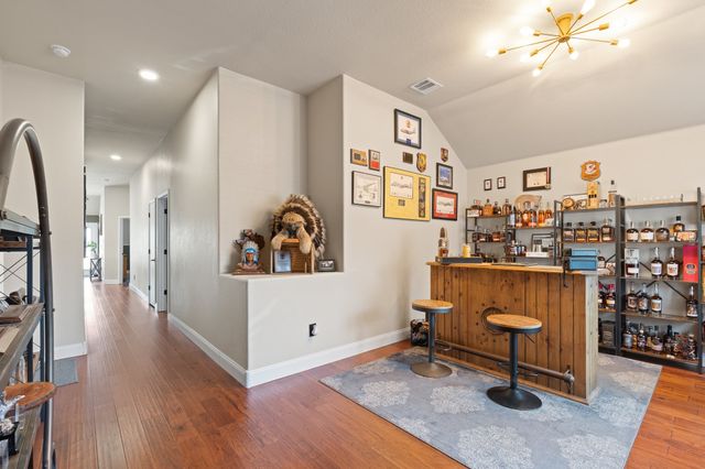 8436 Hawks Nest Drive, Fort Worth, TX 76131