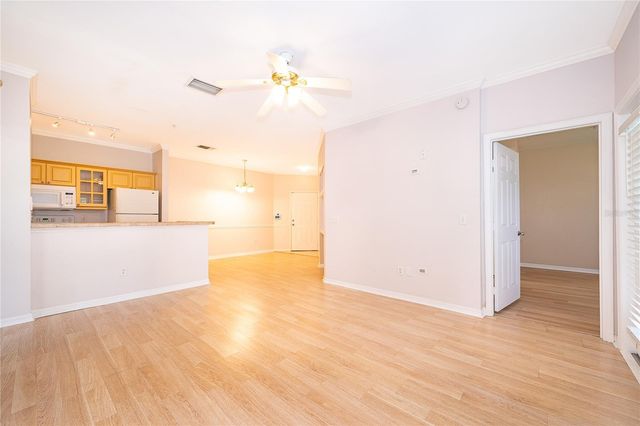 3589 CONROY ROAD 1015, Orlando, FL 32839