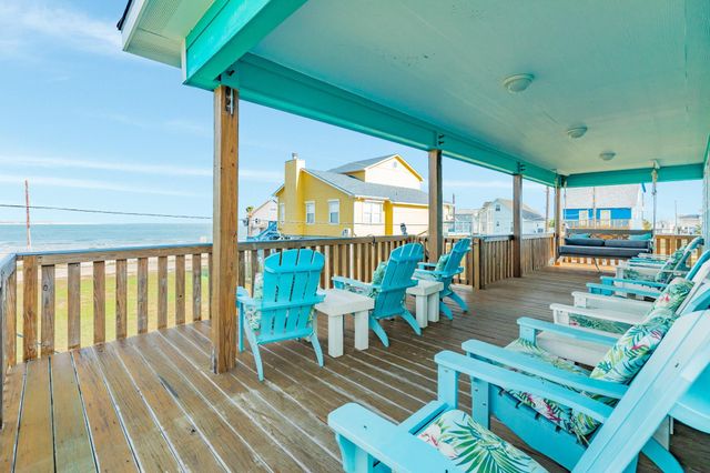 13214 Jolly Roger Drive, Freeport, TX 77541