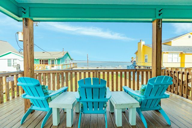 13214 Jolly Roger Drive, Freeport, TX 77541