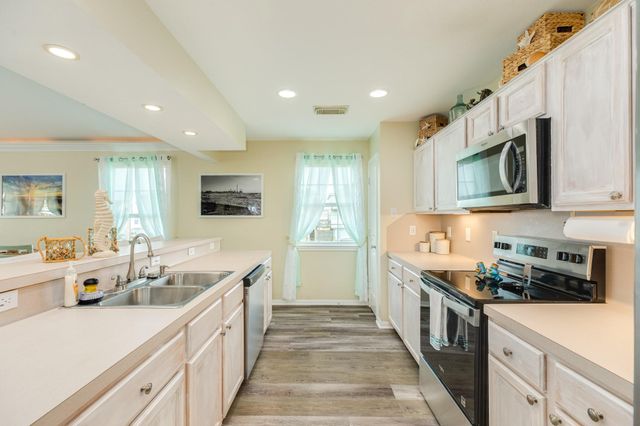 13214 Jolly Roger Drive, Freeport, TX 77541