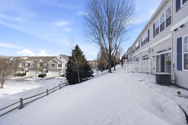 849 Providence Drive, Shakopee, MN 55379