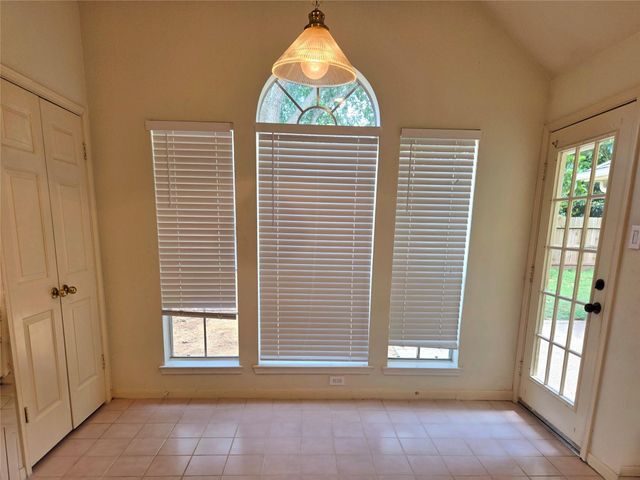 4515 Oak Valley Drive, Missouri City, TX 77459