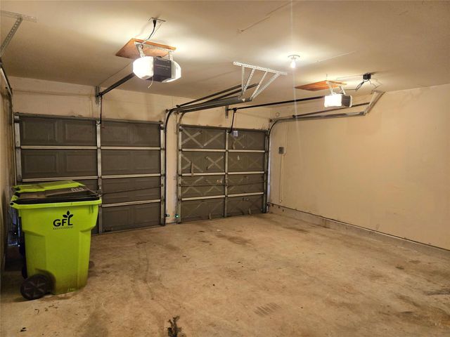 4515 Oak Valley Drive, Missouri City, TX 77459