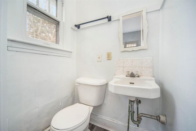 1214 Oak Street, Kalamazoo, MI 49008