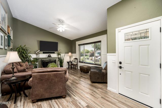 25940 White Wood Circle, Moreno Valley, CA 92553