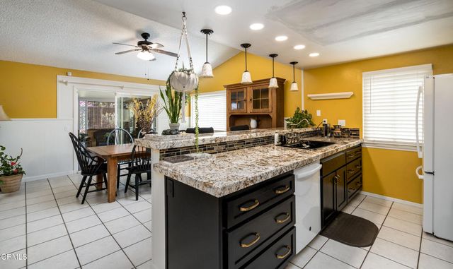 25940 White Wood Circle, Moreno Valley, CA 92553