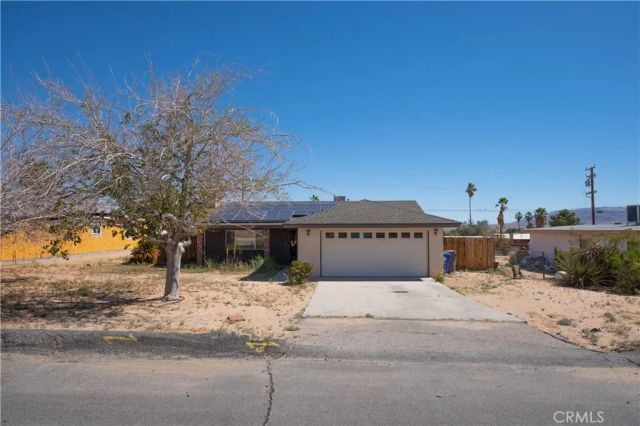 6039 Encelia, 29 Palms, CA 92277