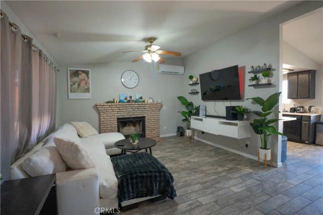 6039 Encelia, 29 Palms, CA 92277