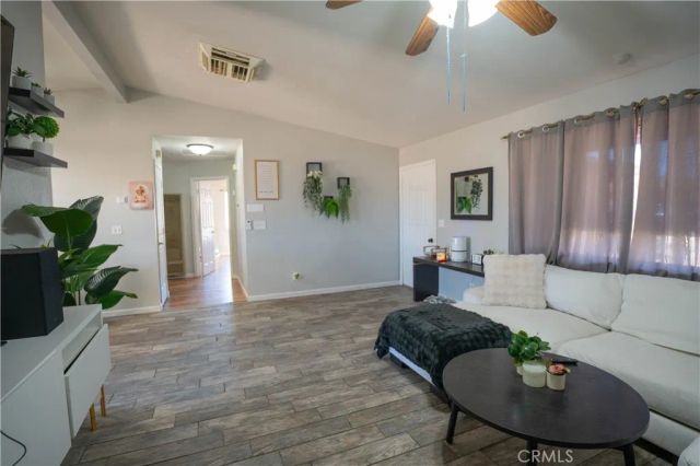 6039 Encelia, 29 Palms, CA 92277