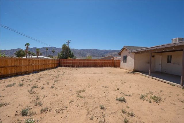 6039 Encelia, 29 Palms, CA 92277
