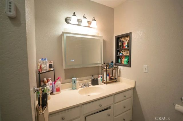 6039 Encelia, 29 Palms, CA 92277