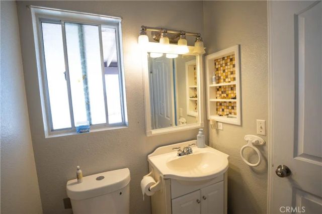 6039 Encelia, 29 Palms, CA 92277