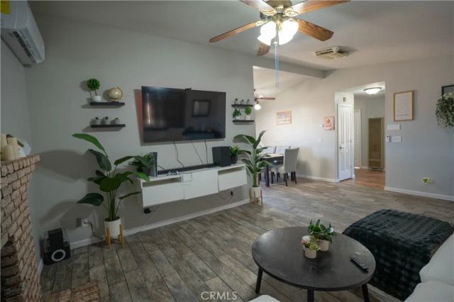 6039 Encelia, 29 Palms, CA 92277