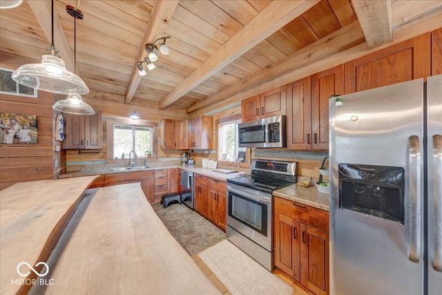 6541 W 500 S, Morgantown, IN 46160