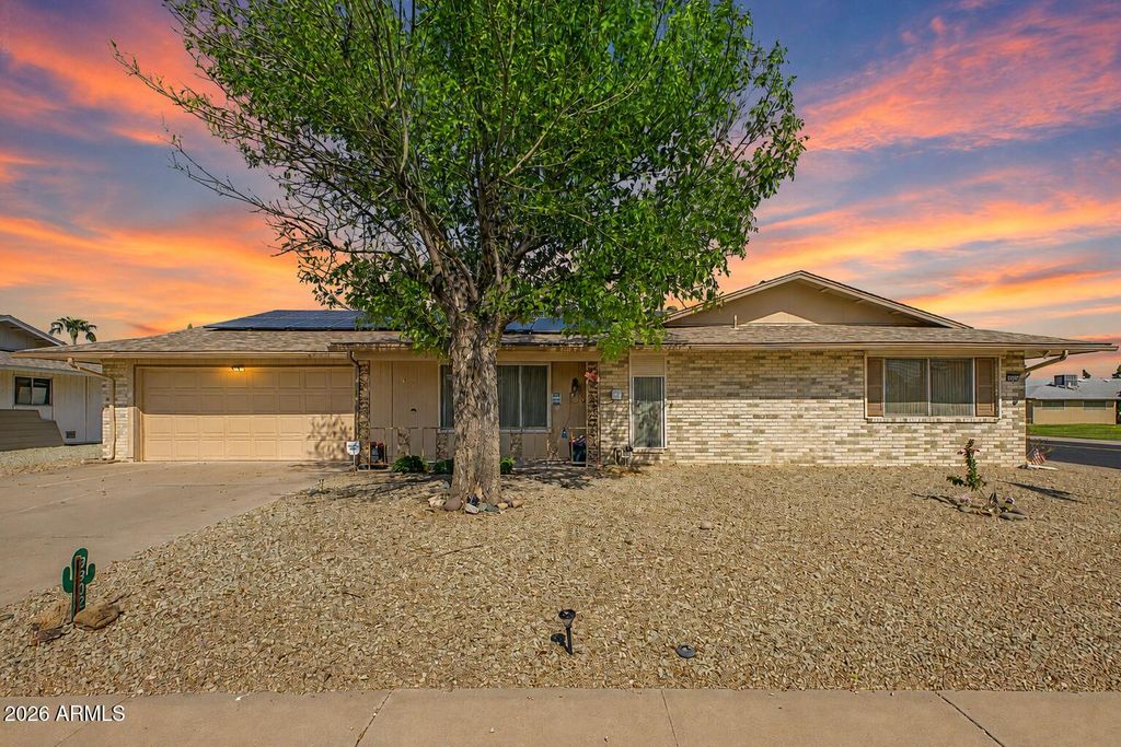 9902 W SIGNAL BUTTE Circle, Sun City, AZ 85373 — exterior