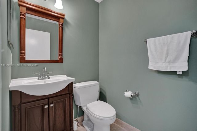 1726 SW 110th Ter, Davie, FL 33324