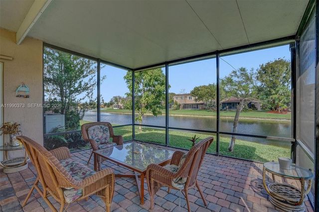 1726 SW 110th Ter, Davie, FL 33324