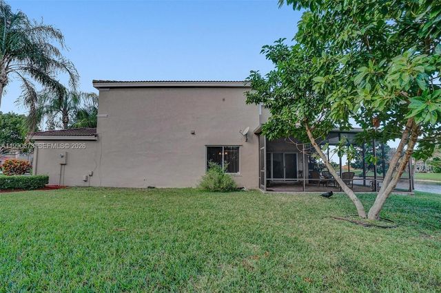 1726 SW 110th Ter, Davie, FL 33324