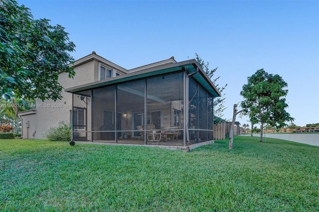 1726 SW 110th Ter, Davie, FL 33324