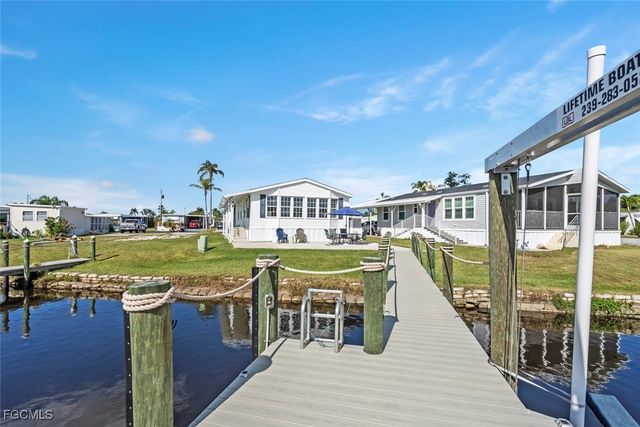 39 Channel LN, Fort Myers, FL 33905