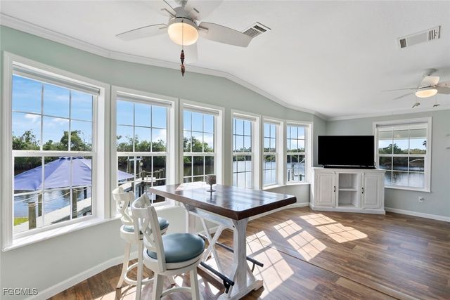 39 Channel LN, Fort Myers, FL 33905