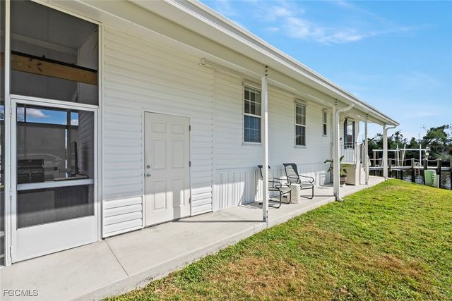 39 Channel LN, Fort Myers, FL 33905