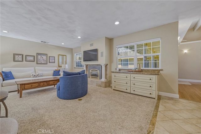 1282 Carolina, Merced, CA 95340