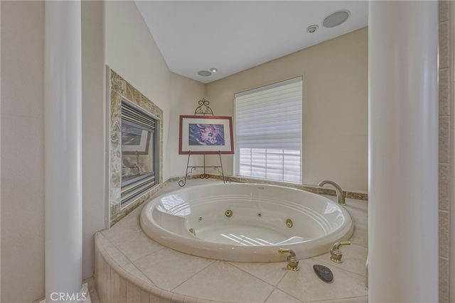 1282 Carolina, Merced, CA 95340