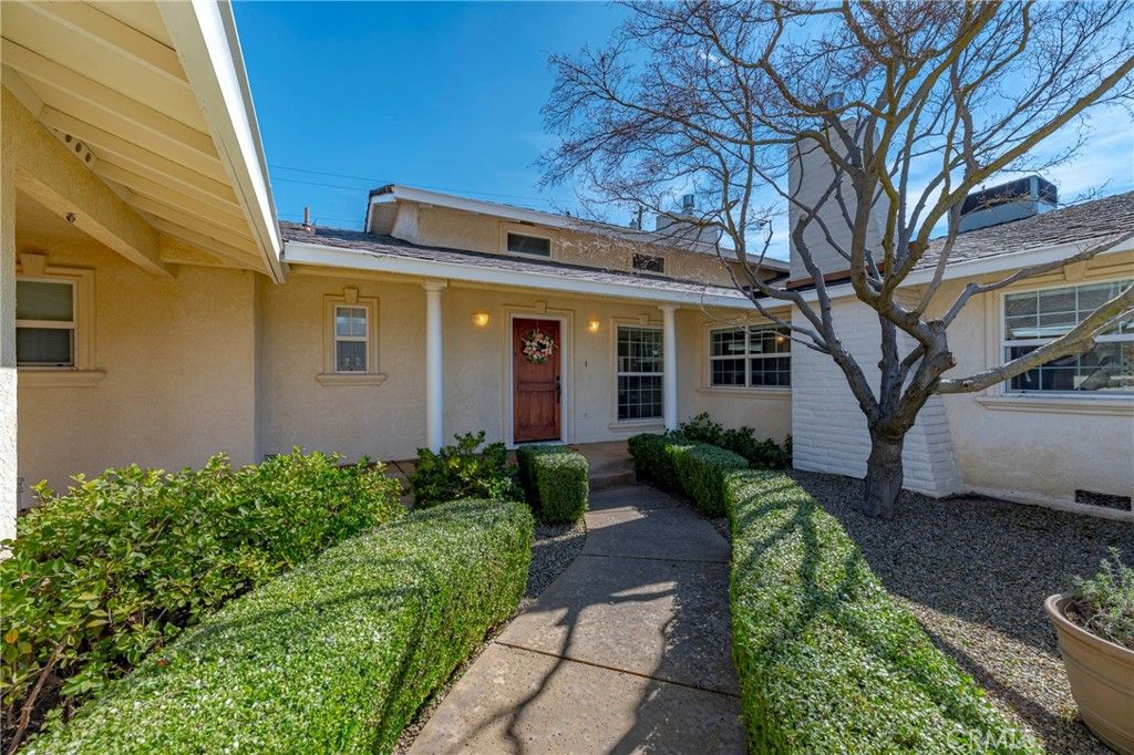 1282 Carolina, Merced, CA 95340